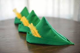 Como Hacer Un Sombrero De Robin Hood En Fieltro Trajes Peter Pan Sombrero De Peter Pan Robin Hood