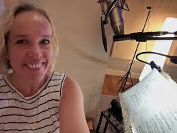 Quick trip Atlanta to record something (true crime-y) 👀 And taking in a  few cute and spooky spots around town. Plus a pic of the best tip jar I've  ever seen on