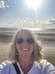 Stephen Bloomer (MCIPS)