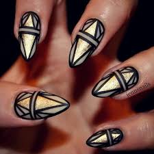 Black And Gold Nail Art Glamorous Black And Gold Nail Designs Be Modish Black Gold Nails Gold Nails Gold Nail Designs