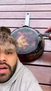 Waiting Things in The Sun with Vinegar Baking Soda