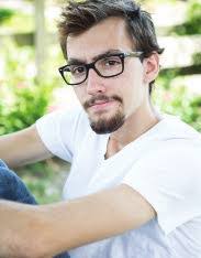 Michele Demore's Instagram, Twitter & Facebook