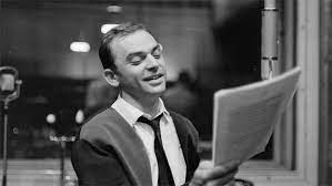 He is an actor and writer, known for sankarihusaari (1965), linda (1984) and nem (1965). 85 Eves Bodrogi Gyula Deszkavizio