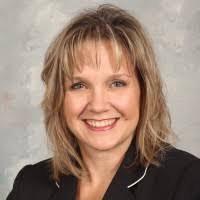 Rebecca Ruppert's Instagram, Twitter & Facebook