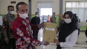 We did not find results for: 4 476 Guru Honorer Peserta Ukg Terima Sk