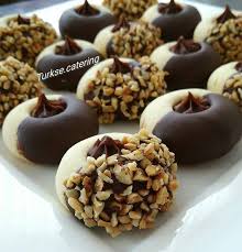 Yemek Pasta Tatli Sur Instagram Turkse Catering Iyi Gunler Diliyorum Cikolatali Findikli Kurabiye 200 Gr Oda Food Dessert Packaging Cookie Recipes