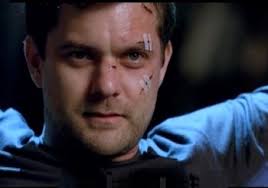 Joshua Jackson Cheers Fringe's Vanishing Act and How It Will Save the  Peter/Olivia Romance