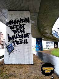 Über mehrere meter ist die wand mit grußbotschaften übersät. Galerie Graffiti Sv Waldhof Mannheim 07 Kopane De