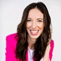 Alyssa Mullikin's Instagram, Twitter & Facebook