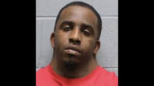 The kansas city chiefs are preparing to face off against the tampa bay buccaneers this sunday in super bowl lv. Florida Man With Large Neck In Viral Mugshot Arrested Again Miami Herald
