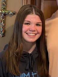 Josie Costello's Instagram, Twitter & Facebook