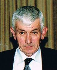 Stephen Comiskey's Instagram, Twitter & Facebook