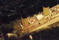 diorama sinking depicts last moments of