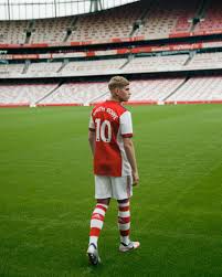 Smith rowe's future had been up in the air since the past few weeks as he was linked with a move away from arsenal after enjoying a breakthrough season. M1t0hafunhl3tm