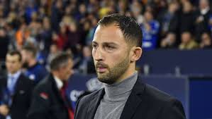 Eintracht = auf verständnis und respekt beruhender friedlicher umgang miteinander in der familie herrscht friede und eintracht. Fc Schalke 04 Die Voraussichtliche Aufstellung Gegen Eintracht Frankfurt German Site