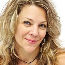 Suzanne Sterling's Instagram, Twitter & Facebook