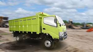 Gaji nggak naik? ujar salah satu sopir truk saat melihat sandi di tpst. Hari Ibu Kisah Sopir Truk Wanita Kalang Kabut Dicerai Suami Pernah Tempuh Jember Jambi Halaman 3 Tribun Jambi
