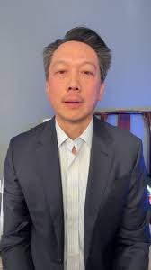 🚨 Netflix just had a record-breaking quarter