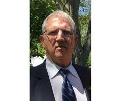 Danny Ballinger's Instagram, Twitter & Facebook