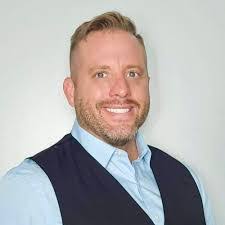 Allen Fenner's Instagram, Twitter & Facebook