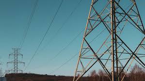 Ember señala que la electrificación limpia ofrece a los países una alternativa más económica e independiente frente a las crisis de precios de los combustibles fósiles