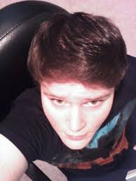 Kaden Tyler Burnett (@smellsof_updog)