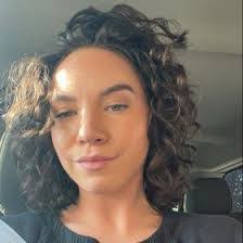 Amy Hervey's Instagram, Twitter & Facebook