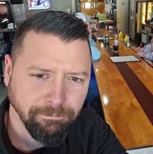 Are there any live music events tonight in Crivitz, Wisconsin?