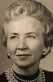 Roxie Kirby's Instagram, Twitter & Facebook