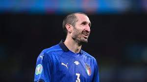 Poncotempo, grandissimo tifoso indonesiano di giorgio chiellini, ha realizzato questa canzone per il suo idolo. Ikmnbheluxga M