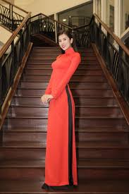 Nguyễn xuân khánh sinh năm 1933 tại làng cổ nhuế, hà nội. Hoa Háº­u Vá»«a Ä'Æ°á»£c Thá»§ TÆ°á»›ng Nguyá»…n Xuan Phuc Vinh Danh La Ai