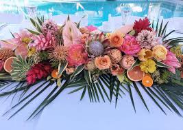 Palm Springs Floral Tropical Table Runner Unique Creative Fresh Table Runner With Tropi Pink Centerpieces Tropical Wedding Centerpieces Pineapple Centerpiece