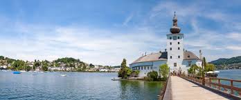Gmunden mndn is a town in upper austria austria in the district of gmunden it has 13204 inhabitants estimates 2016 it is much frequented as a h. Gmunden Ausflugsziele In Der Nahe Von Eugendorf