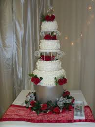 Christmas Wedding Cake Ideas Google Search Christmas Wedding Cakes Christmas Wedding Wedding Cakes