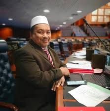 Cari awek gersang lelaki bujang wanita kuala lumpur? Datuk Haji Ahmad Amzad Hashim Home Facebook