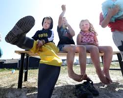 Barnen söker kunskap under ytan