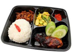 Dalam waktu 60 menit, kedua kontestan dituntut untuk membuat sebuah kreasi hidangan modern berdasarkan satu dari tiga masakan tradisional indonesia, yaitu garang asem, rendang, atau pindang patin. Menu Ayam Garang Asem Tanpa Santan Dari Mentari Catering Cake Foodspot