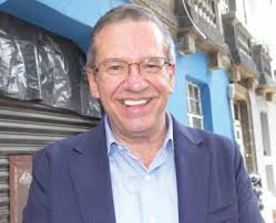 Reportajes Arte Teatro Gastronomía Política www.revistapersonae.com ES  EXCELENCIA