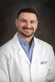 Vincent Gizzi's Instagram, Twitter & Facebook