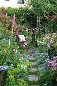 80 Best Garden Design Ideas For Making Your Page Beautiful Terraces A In 2020 Small Cottage Garden Ideas Beautiful Gardens Small Garden Design Ideas Low Maintenance