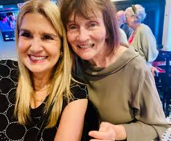 Arrival in New York for a reunion