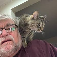 Larry Milne's Instagram, Twitter & Facebook