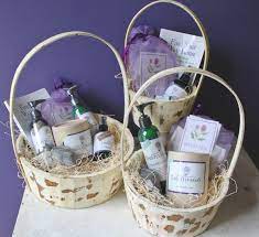 32 Perfect Wedding Gift Baskets For Bride And Groom Best Inspiration Perfect Wedding Gift Wedding Gift Baskets Ultimate Wedding Gifts