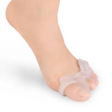 I have bunions, hammer toes and corns on both feet since i was an adolescent. Herchr Metarsal Gel Toe Separator Rubber Toe Stretchers Toe Spacers Walking And Dancing Bunion Relief Toe Strechers For Yoga Toe Pad Kit For Men And Women Toe Support 2 Pcs Walmart Com