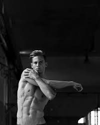 I must state that in no way, shape or form am i intending to infringe rights of the copyright holder. Marcos Llorente Lpsg