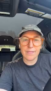 Barb Levan's Instagram, Twitter & Facebook