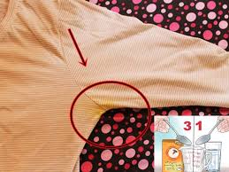 Cara termudah untuk mencegah pakaian anda keluntruan adalah dengan membaca labelnya. Rupanya Ini Cara Bersihkan Kesan Deodorant Yang Melekat Di Baju Mingguan Wanita