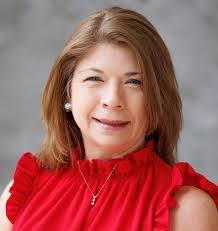 Michelle Kapp's Instagram, Twitter & Facebook