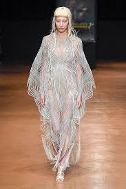 Bodies Of Water Iris Van Herpen Couture Fall 2017 Hint Fashion Magazine Couture Fashion Fashion Iris Van Herpen