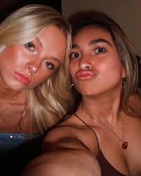 𝒮𝓊𝓂𝓂ℯ𝓇꧂